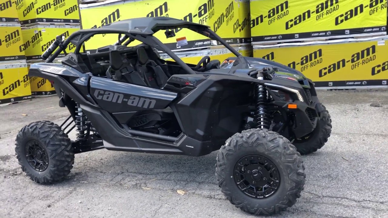 Мотовездеход MAVERICK X RS 900 TURBO RR ТРОЙНОЙ ЧЕРНЫЙ 2023 INT
